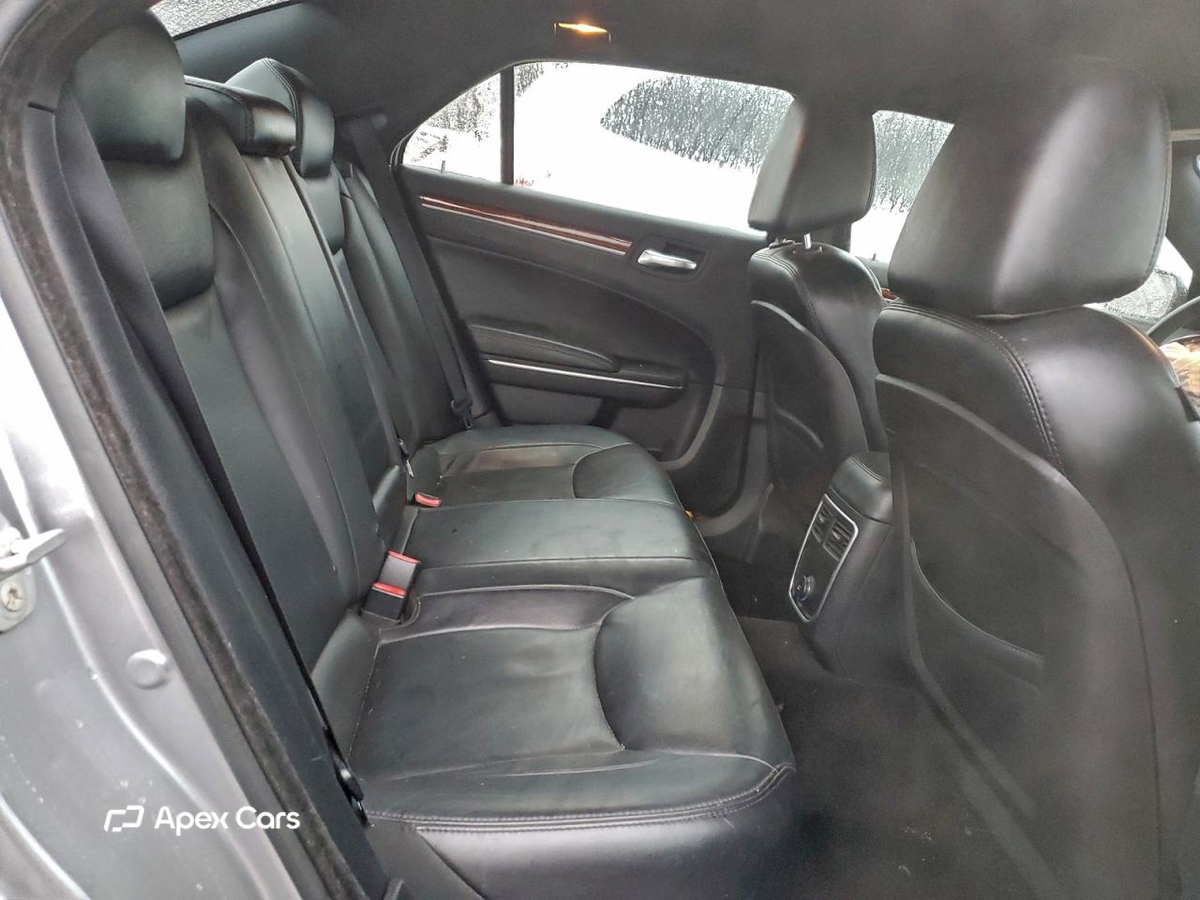 Chrysler 300 2014