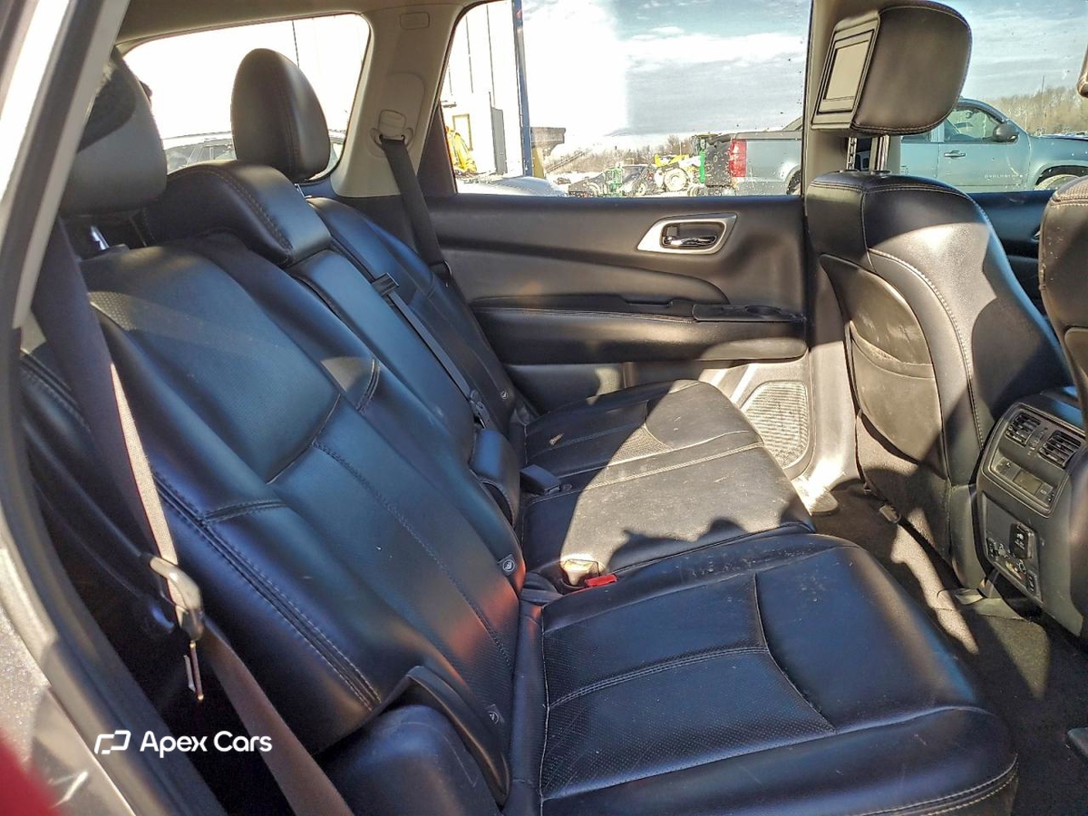 Nissan Pathfinder 2014