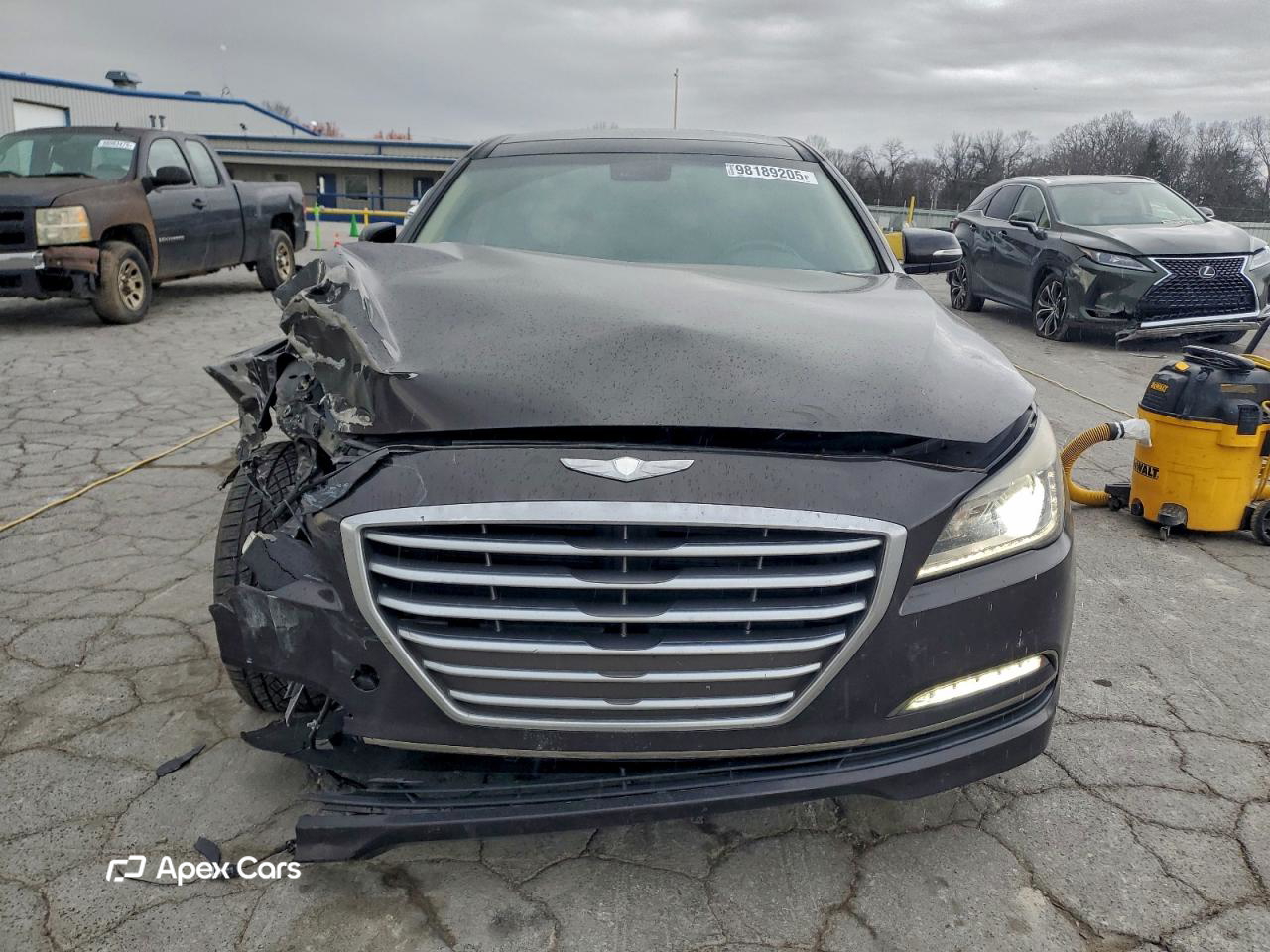 Hyundai Genesis 2016