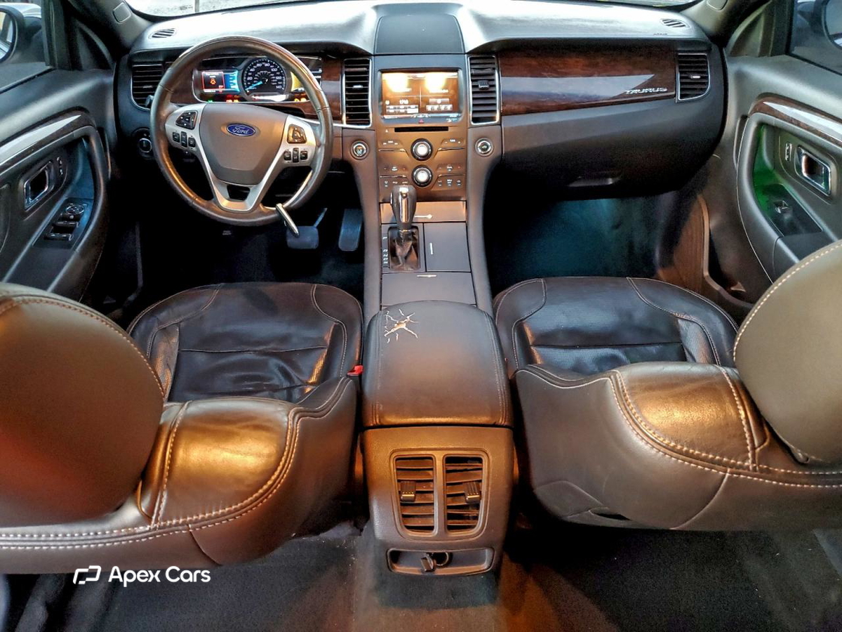 Ford Taurus 2014