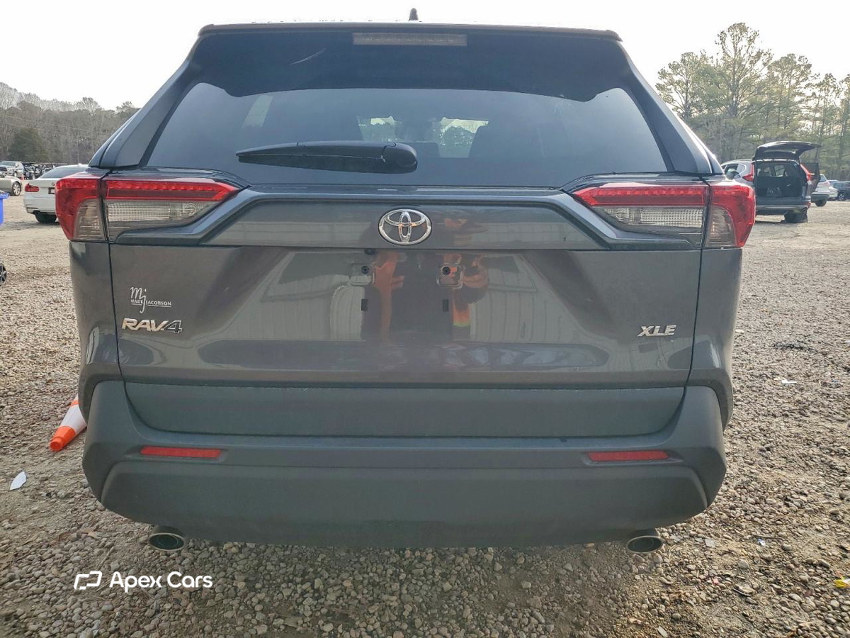 Toyota RAV 4 2025