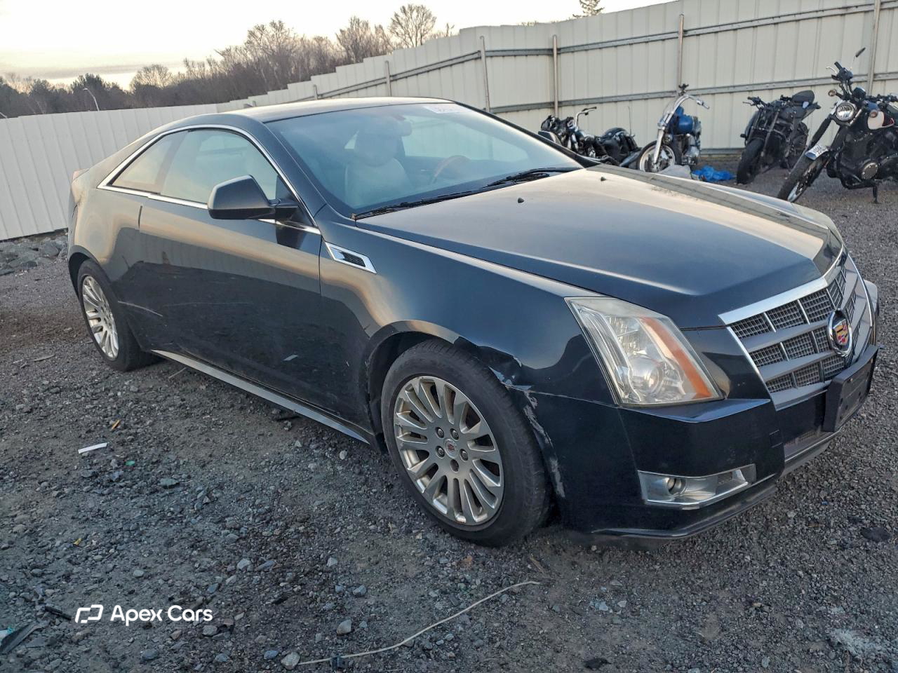 Cadillac CTS 2011