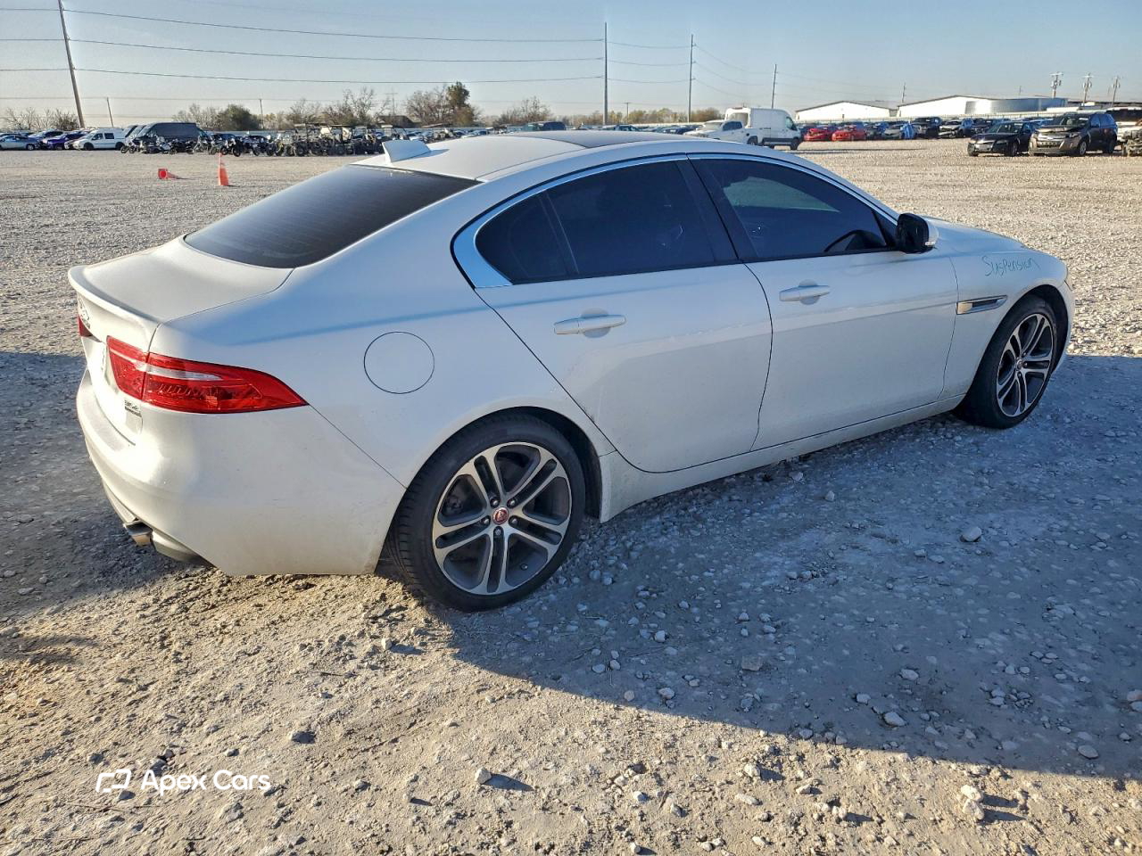 Jaguar XE 2017