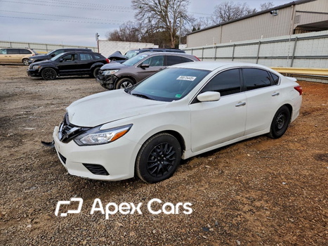 Nissan Altima 2016 - Image 1 of 13