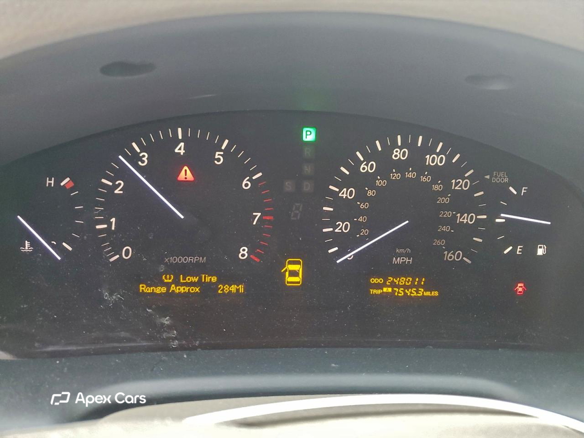 Lexus LS 2004