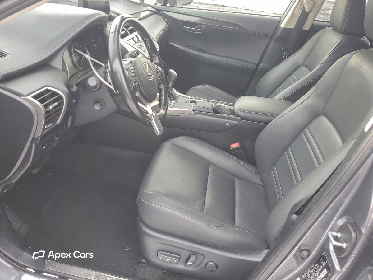Lexus NX 2020