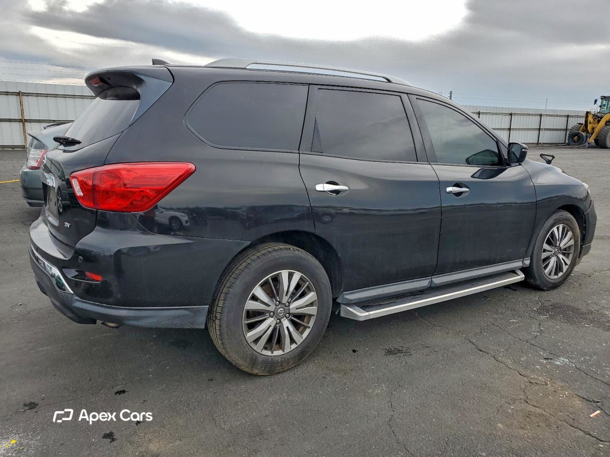 Nissan Pathfinder 2019