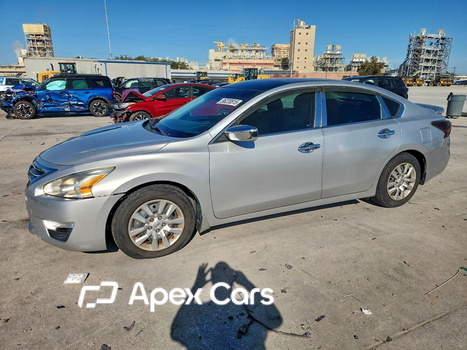 Nissan Altima 2015 - Image 1 of 12