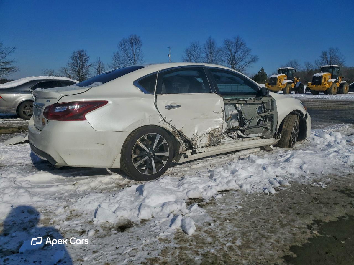 Nissan Altima 2018