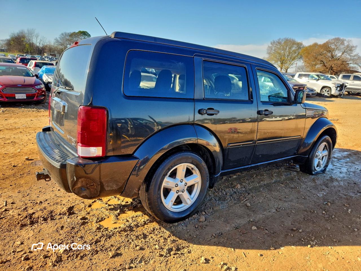 Dodge Nitro 2011