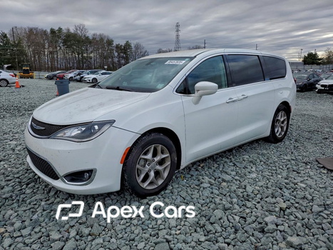 Chrysler Pacifica 2018 - Image 1 of 13