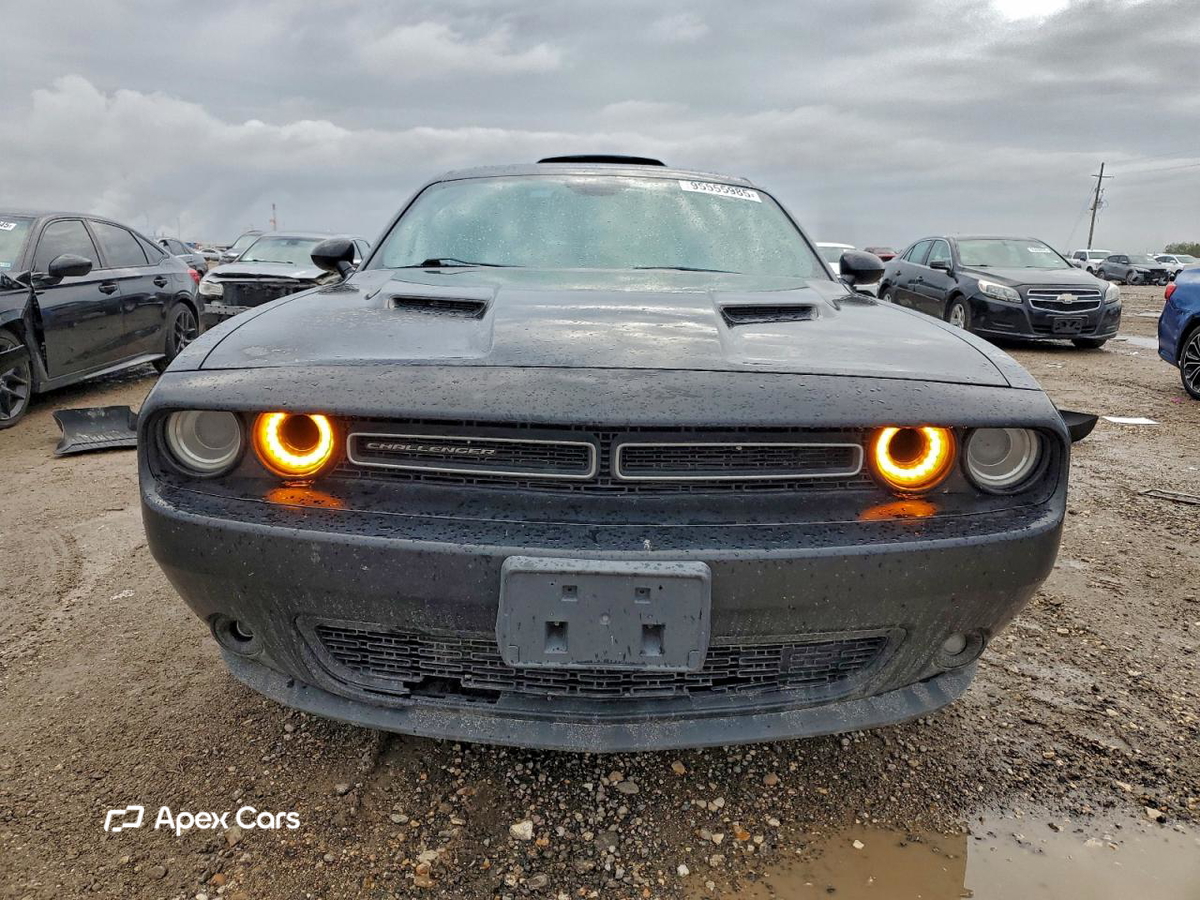 Dodge Challenger 2015