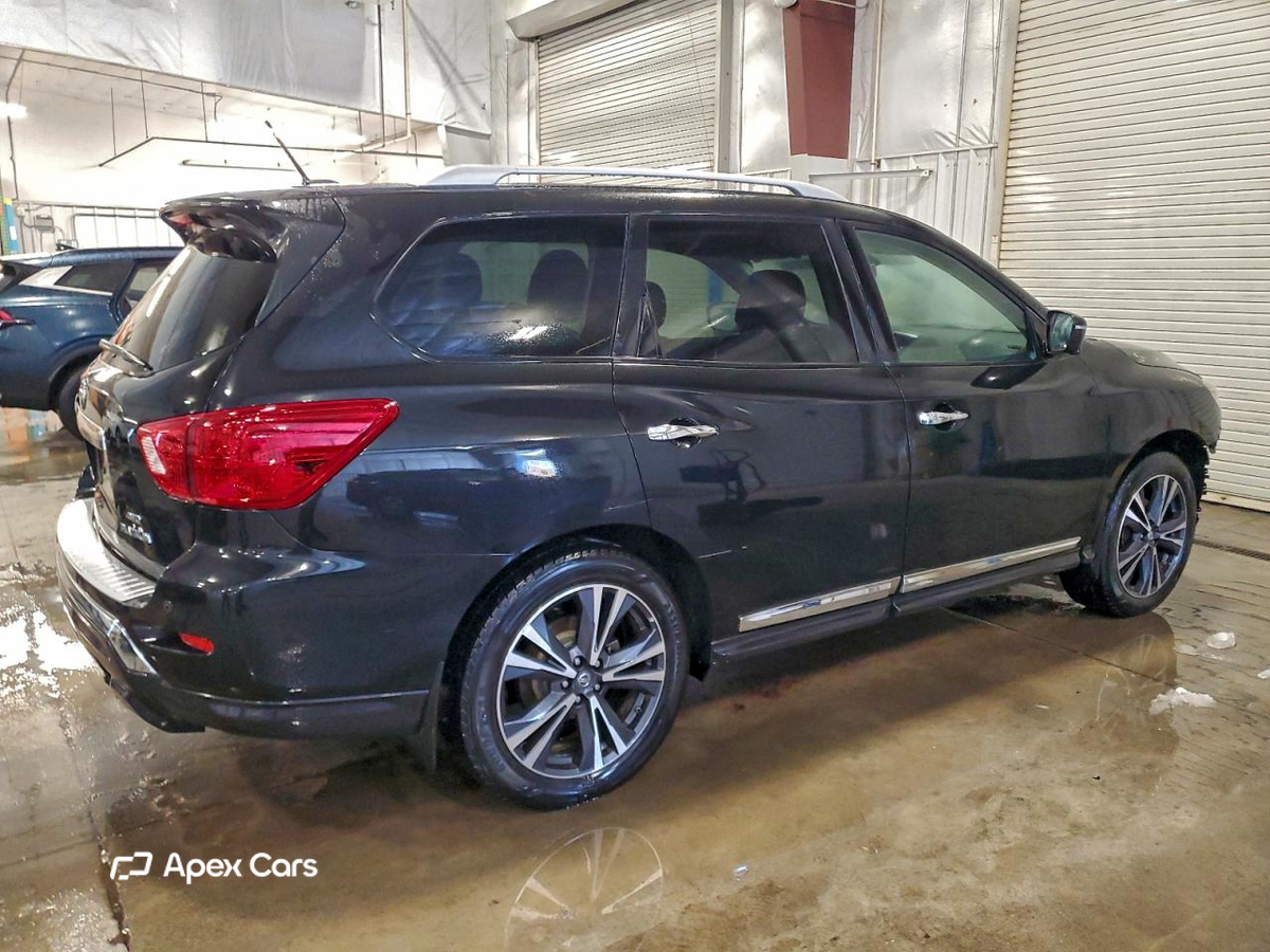 Nissan Pathfinder 2018