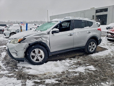 Toyota RAV 4 2015 - Image 1 of 14
