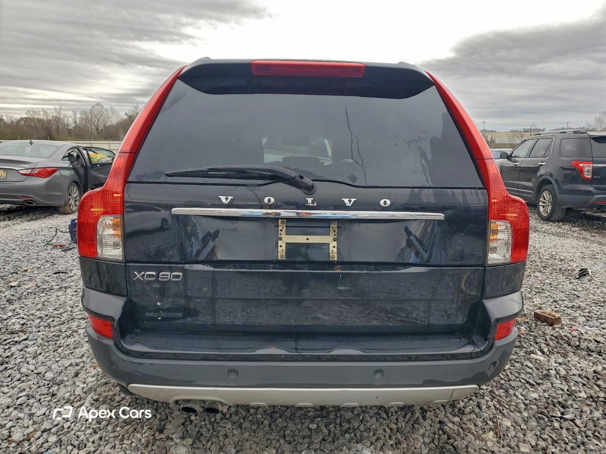 Volvo XC90 2011