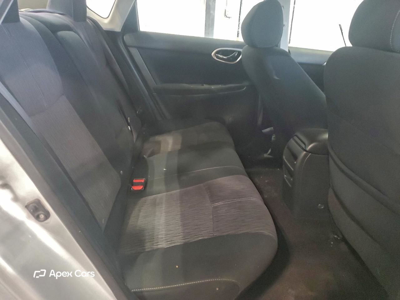 Nissan Sentra 2015