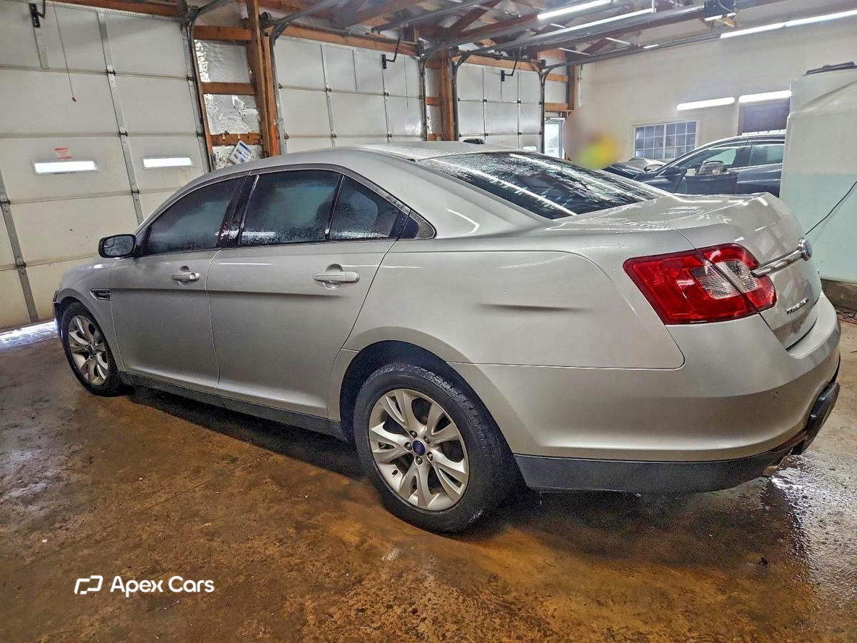 Ford Taurus 2012