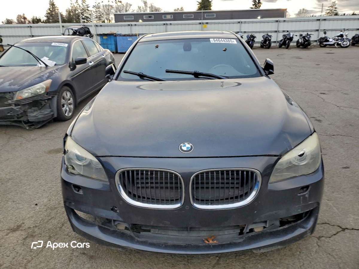 BMW Series 7 2012