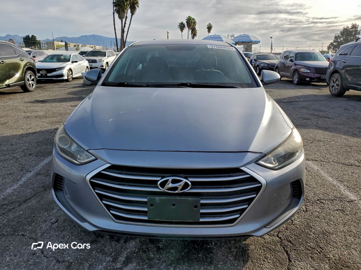 Hyundai Elantra 2017