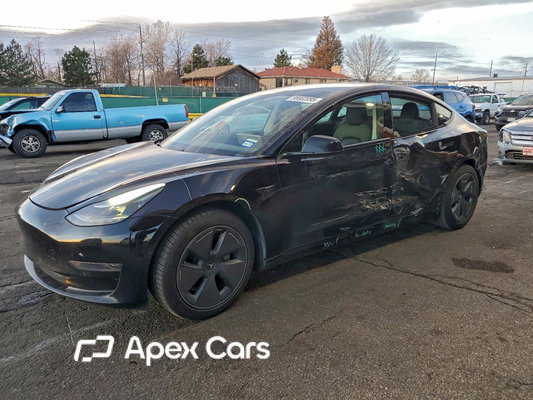 Tesla Model 3 2021 - Image 1 of 13