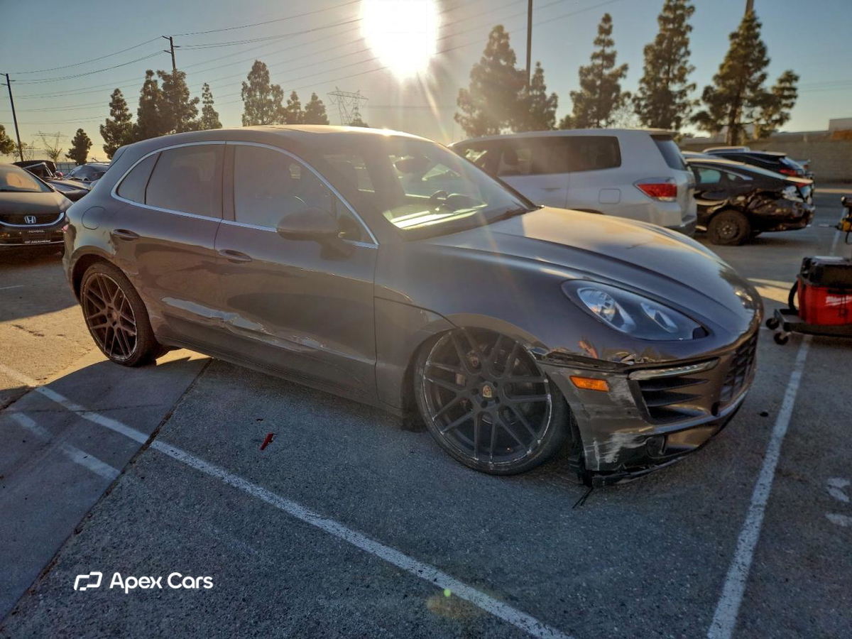 Porsche Macan 2016