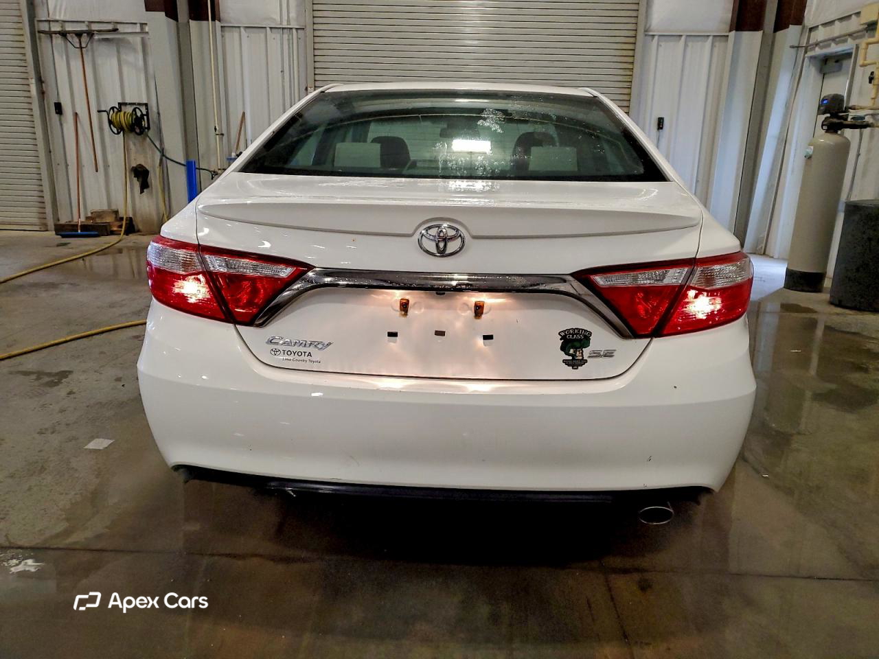 Toyota Camry 2017