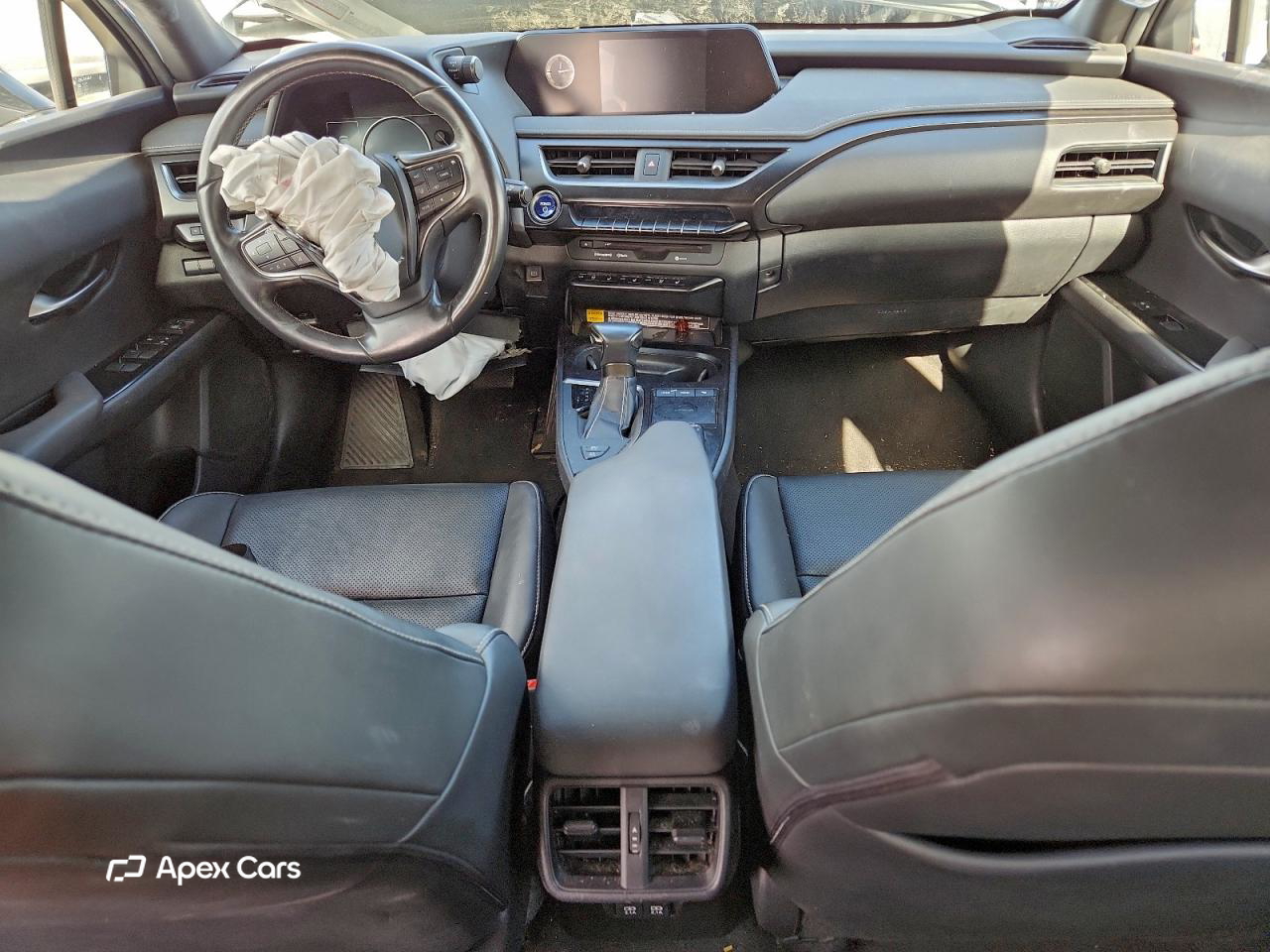 Lexus UX 2020