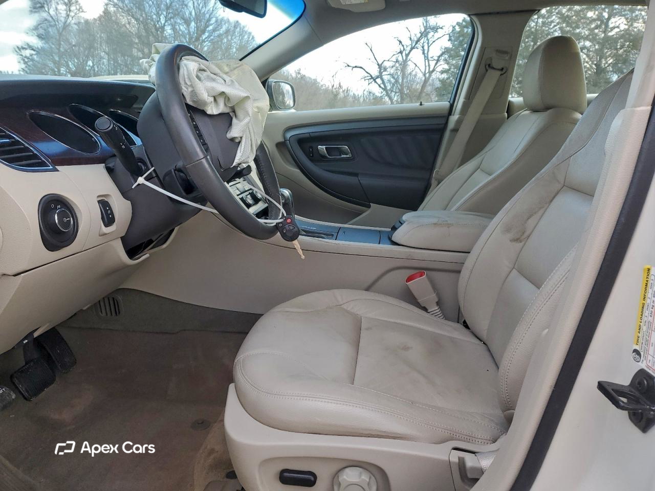 Ford Taurus 2011