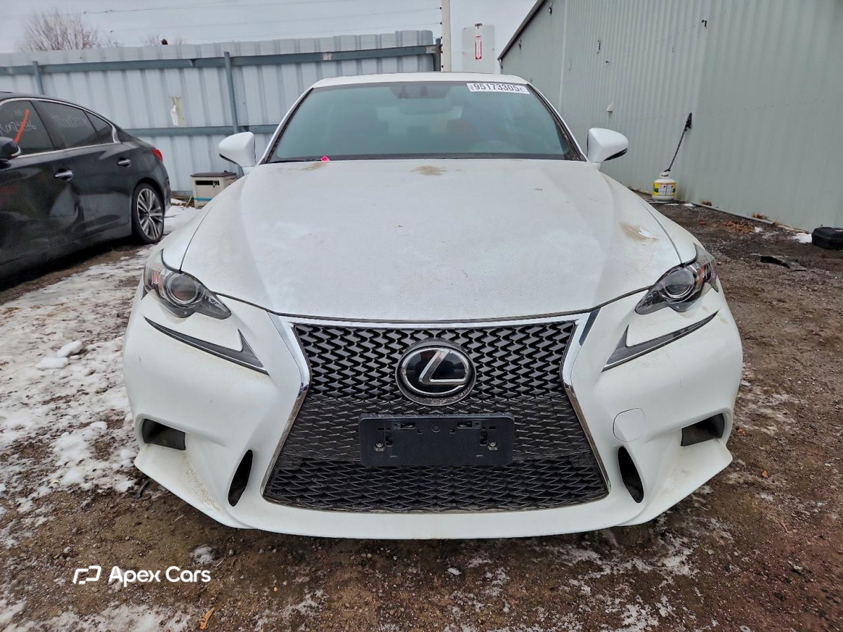 Lexus IS 2016