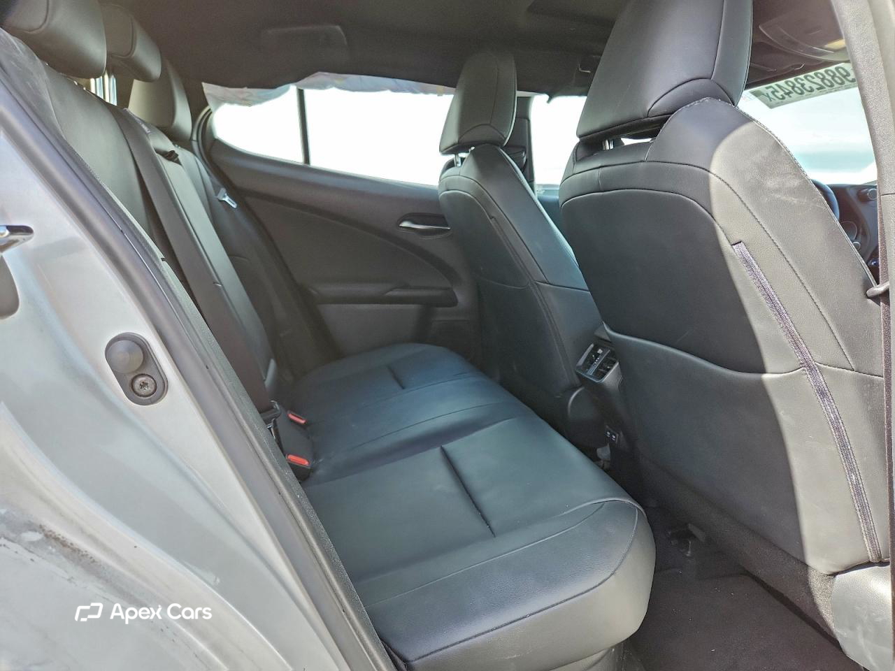Lexus UX 2020