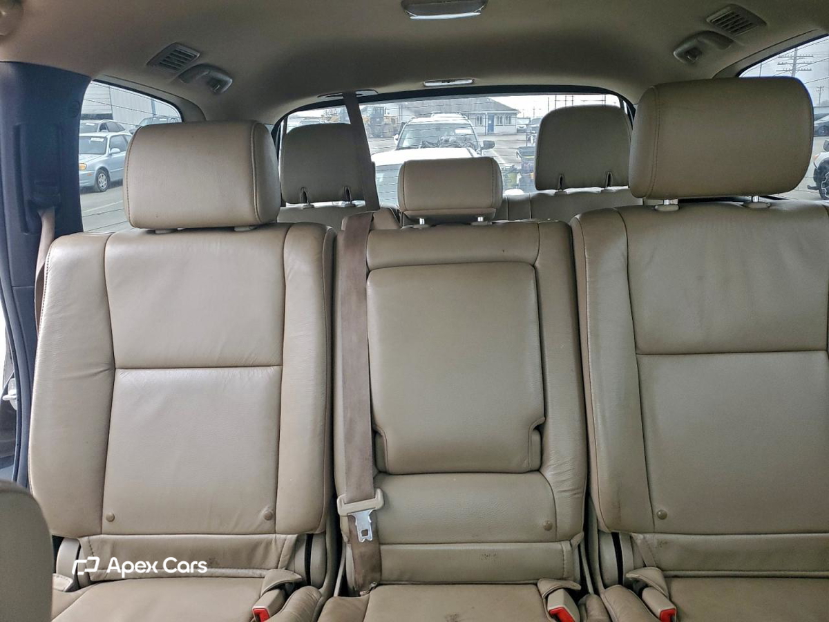 Toyota Sequoia 2016