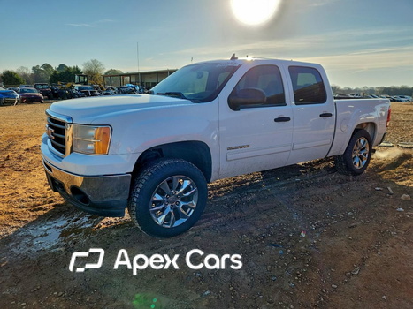 GMC Sierra 2010 - Image 1 of 13
