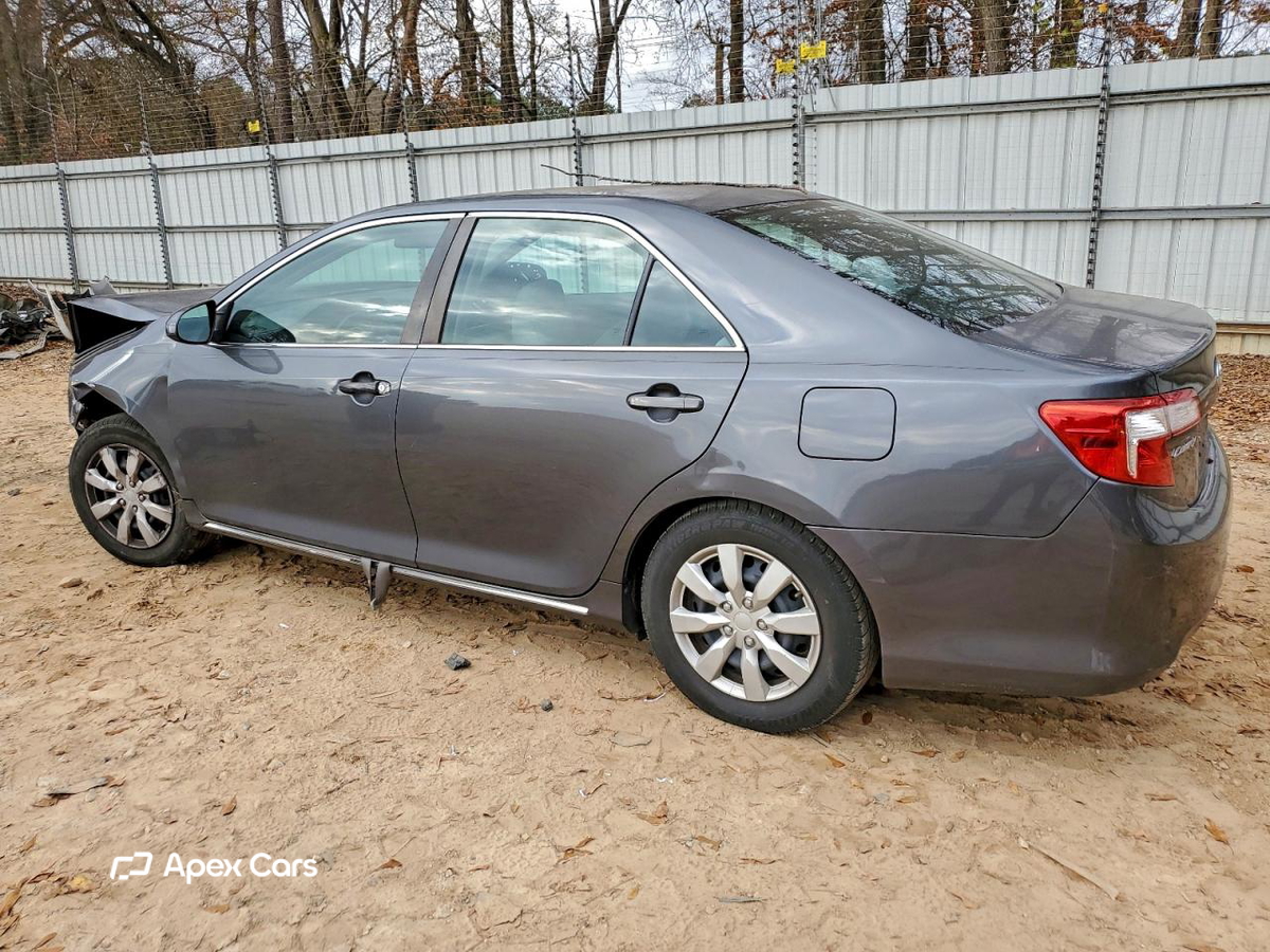 Toyota Camry 2012