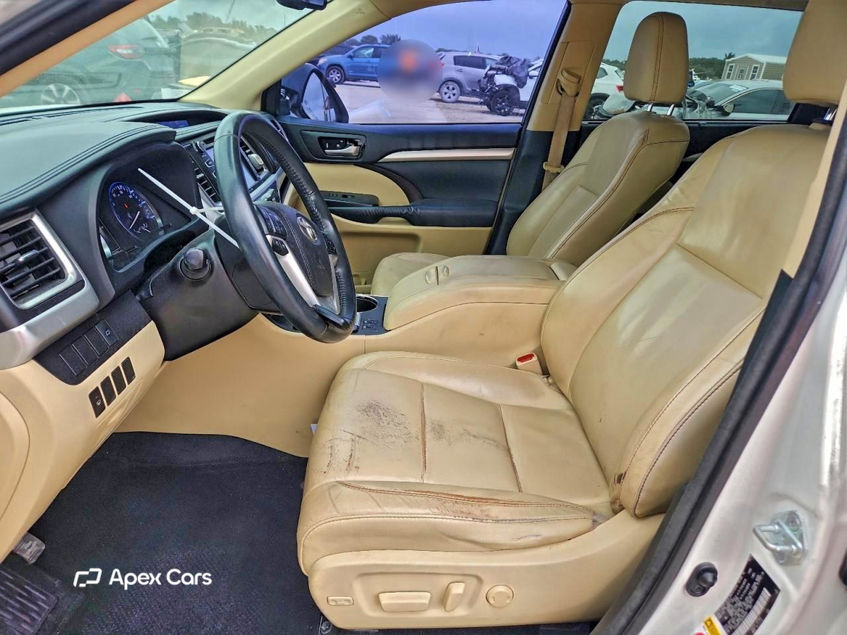 Toyota Highlander 2016