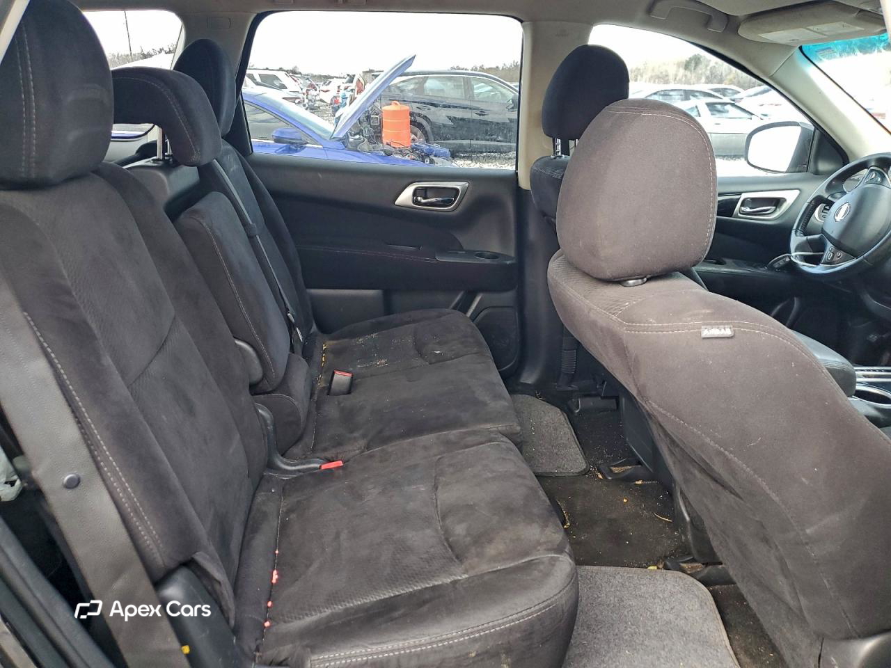 Nissan Pathfinder 2014
