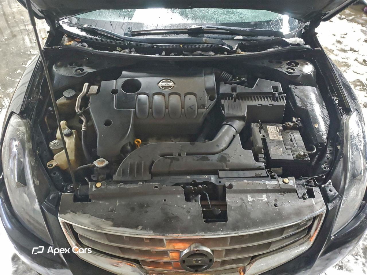 Nissan Altima 2012