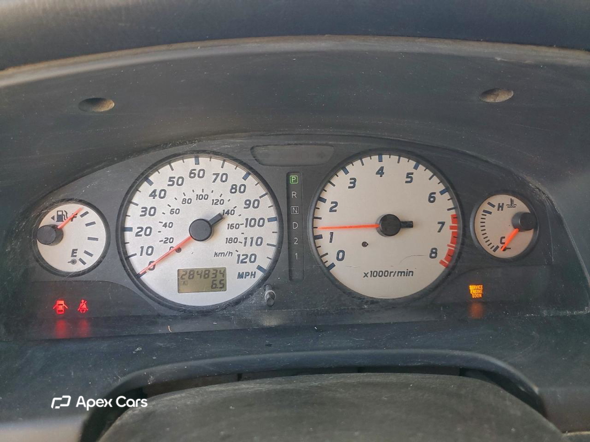 Nissan Pathfinder 2004