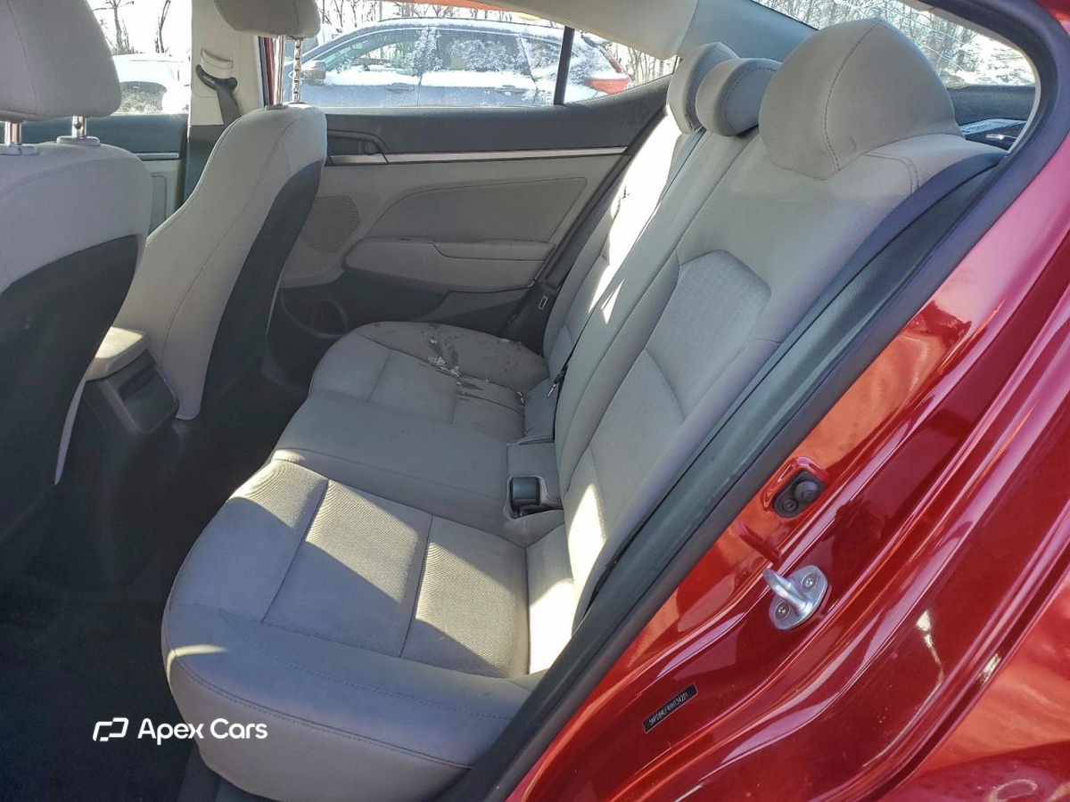 Hyundai Elantra 2017