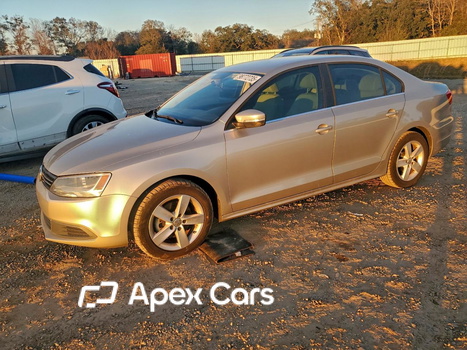 Volkswagen Jetta 2014 - Image 1 of 12