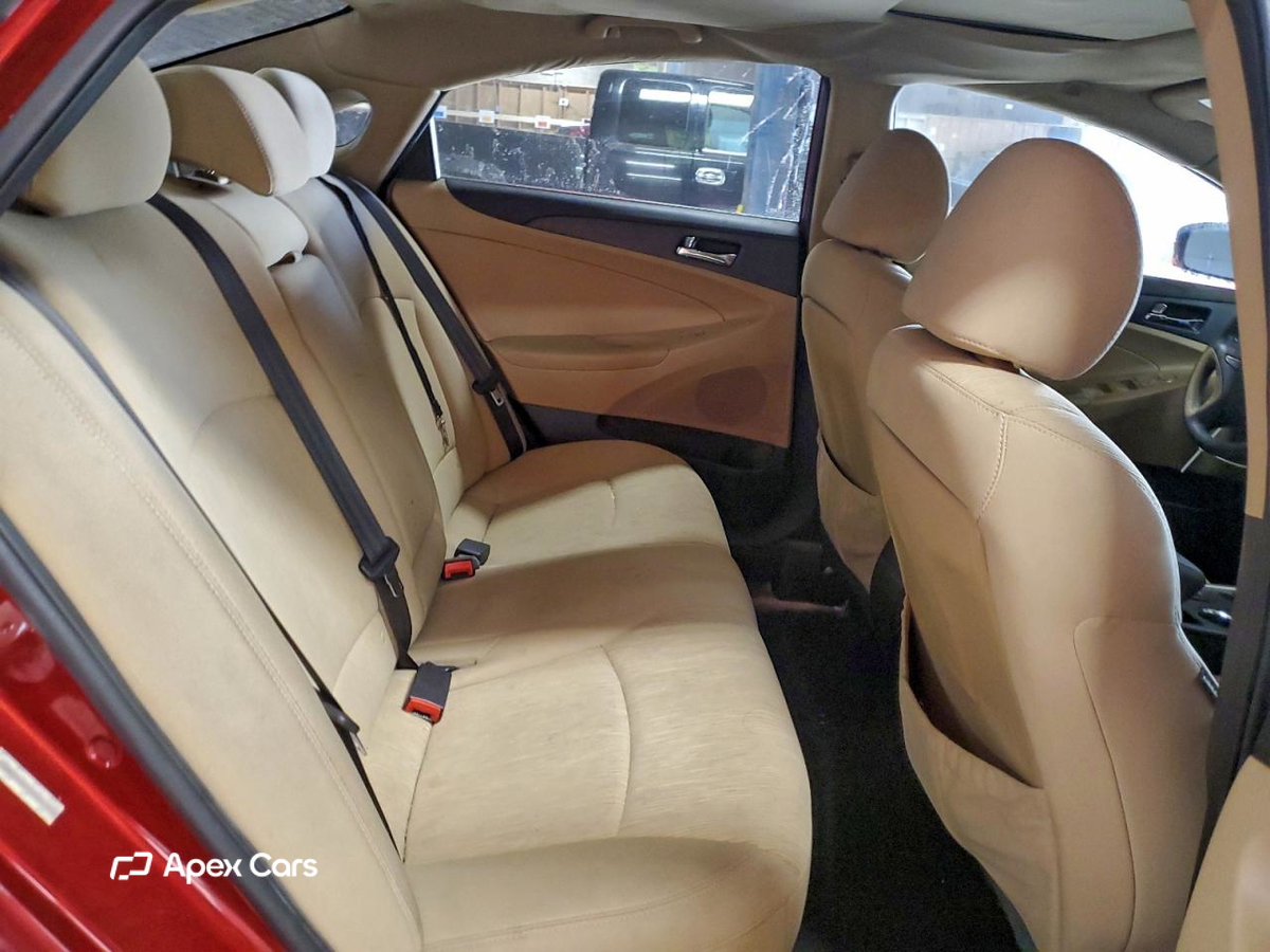 Hyundai Sonata 2011