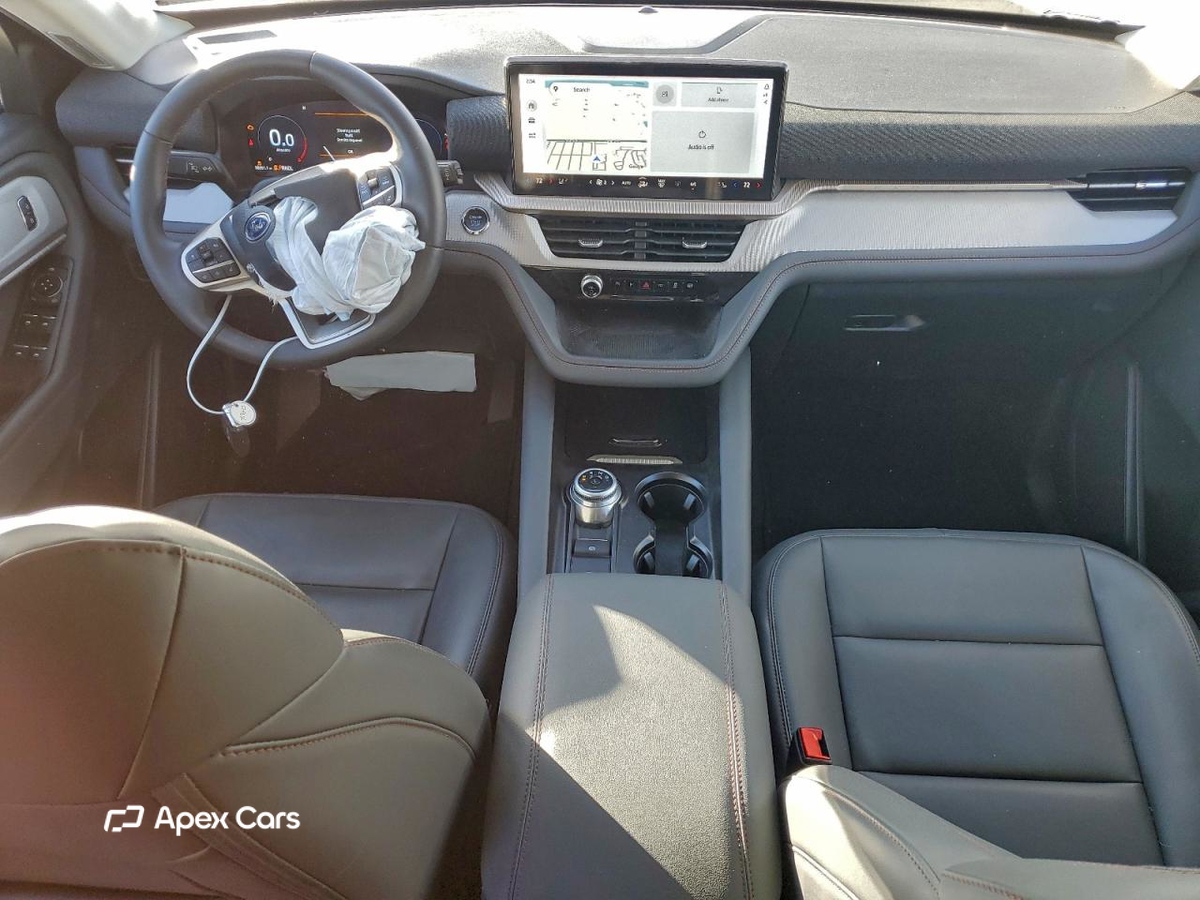 Ford Explorer 2025