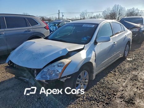 Nissan Altima 2010 - Image 1 of 12