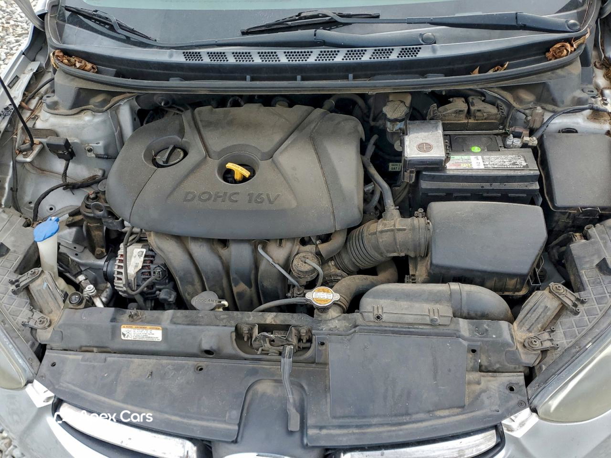 Hyundai Elantra 2011
