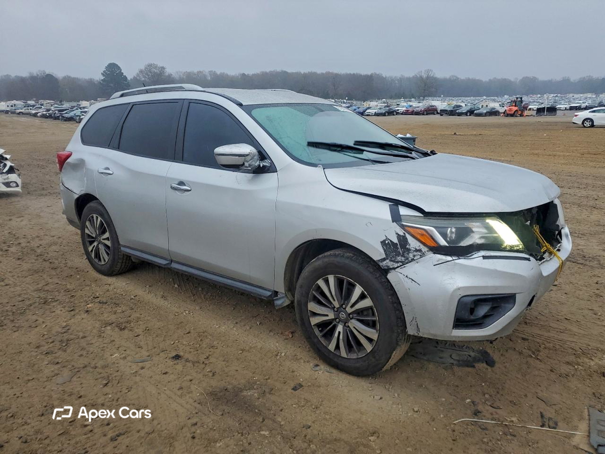 Nissan Pathfinder 2018
