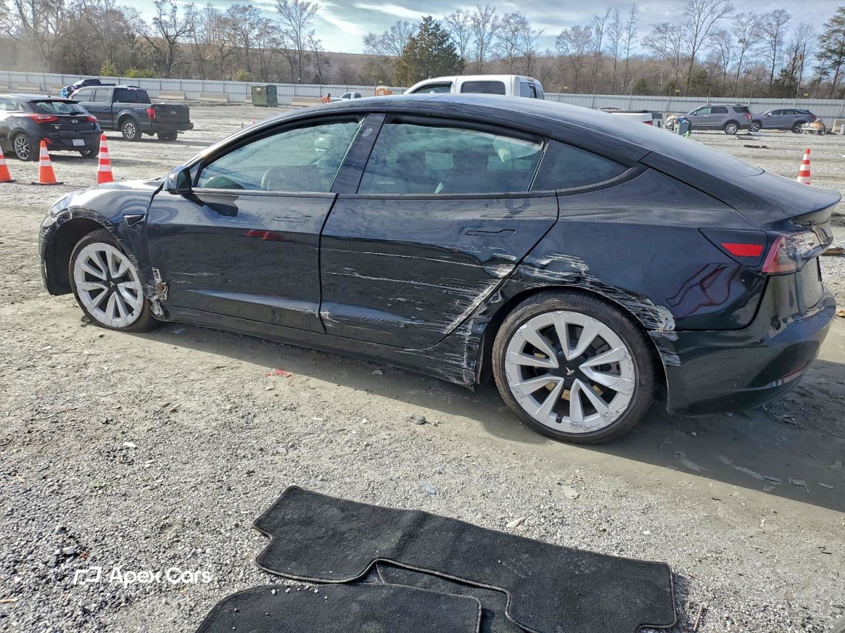 Tesla Model 3 2022