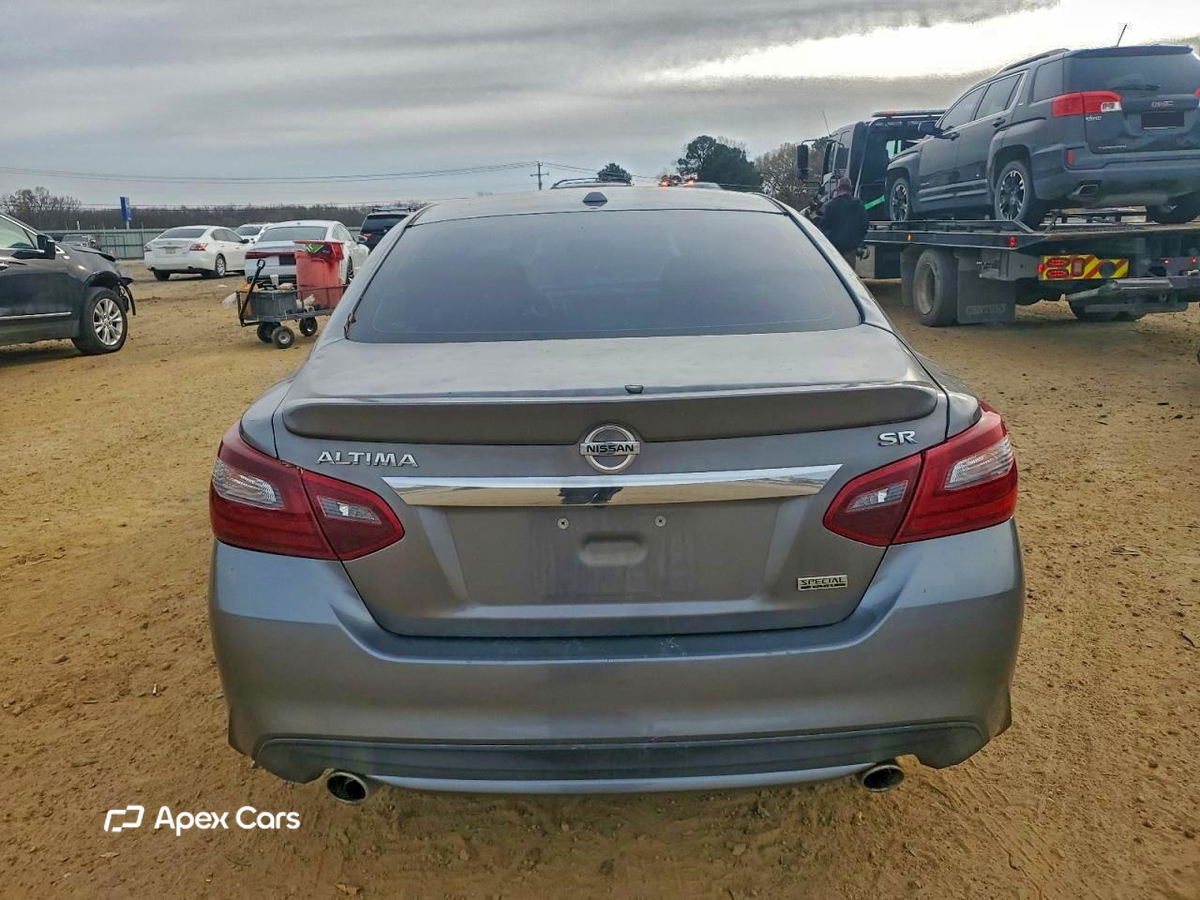 Nissan Altima 2018
