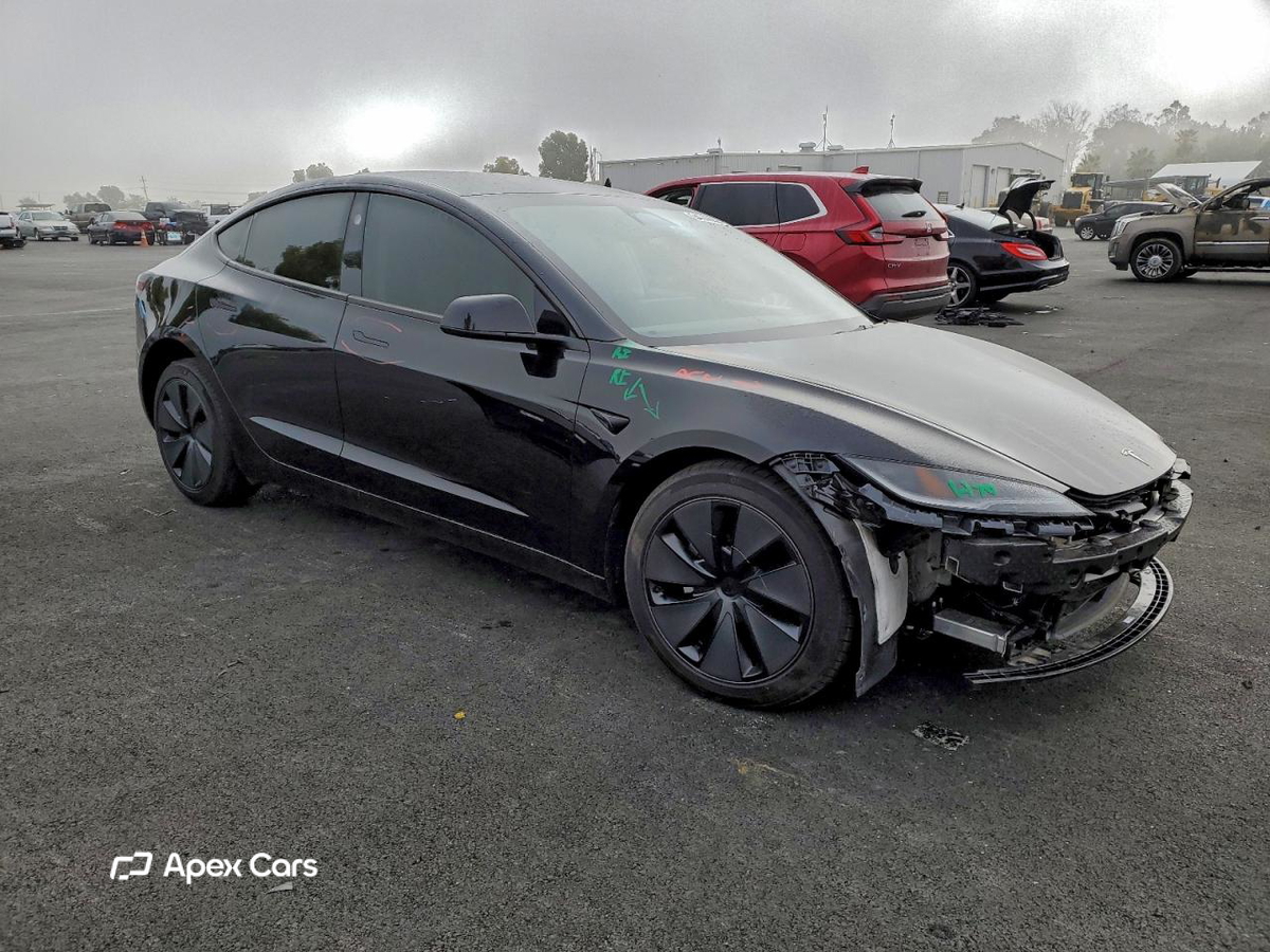 Tesla Model 3 2024