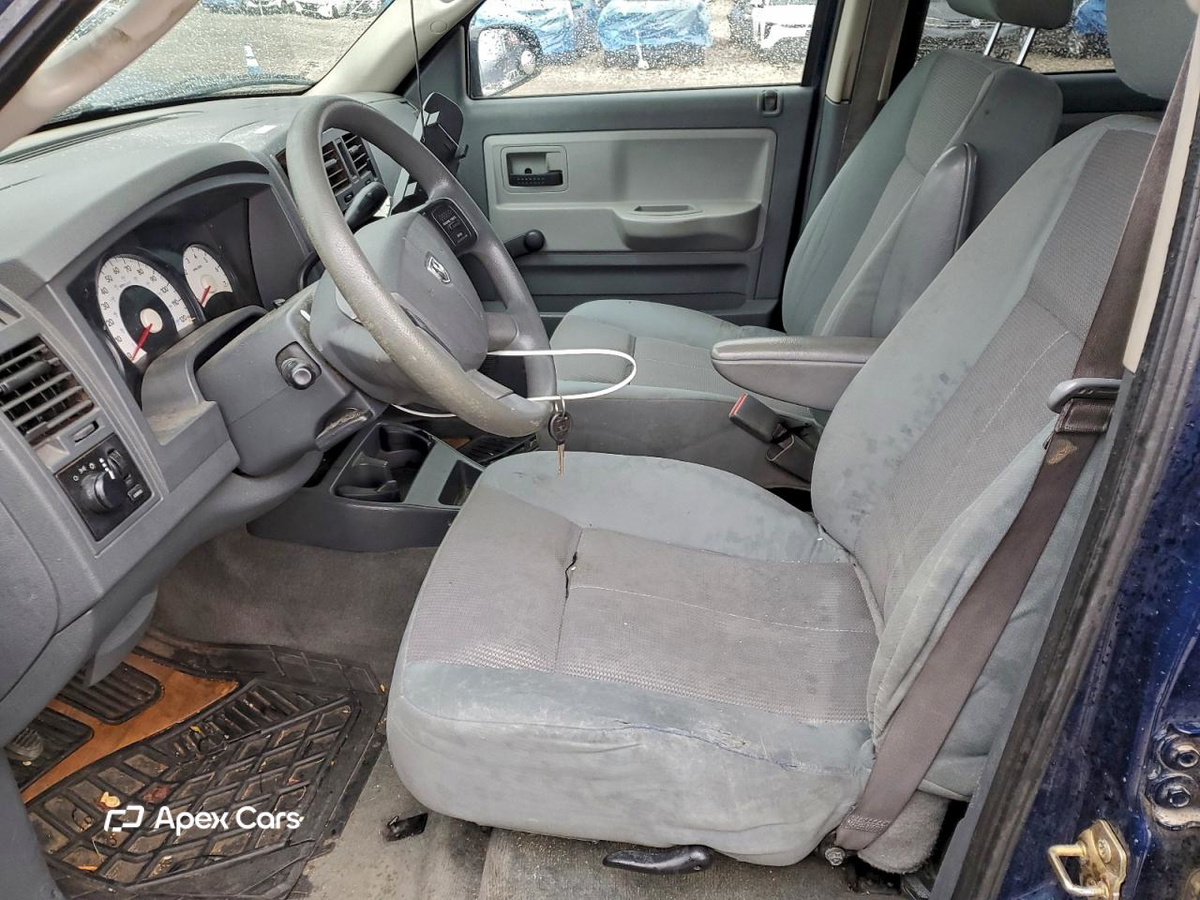 Dodge Dakota 2005