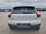 Volvo XC40 2024