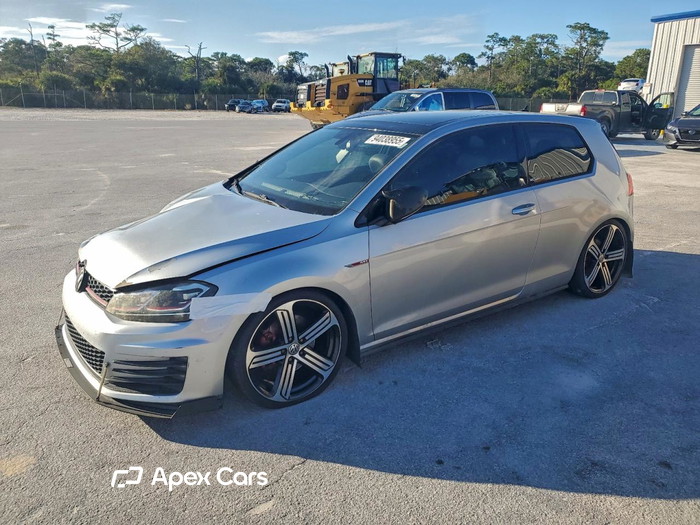2015 Volkswagen GTI - Image 1 of 5